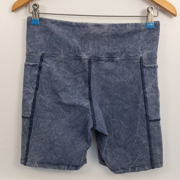Mya & Nu Navy Blue Bike Shorts – Wrinkle Print, Side Pockets, Size M - Picture 2 of 4